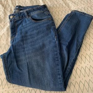 Old Navy Super Skinny Ankle Jeans